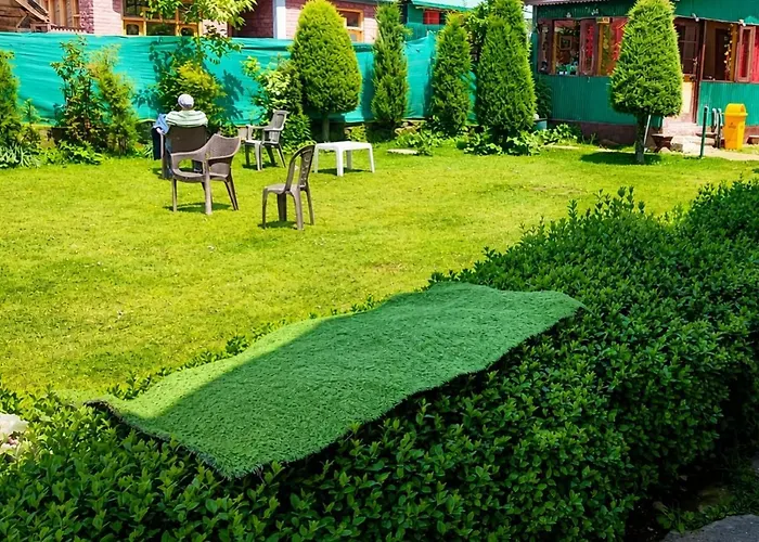 Hotel Alpine Resort Pahalgam