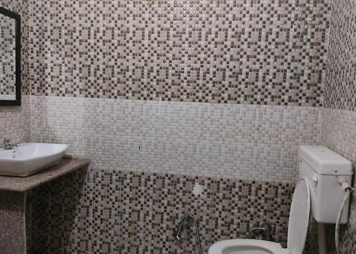 Sheetal Resort And Restaurant