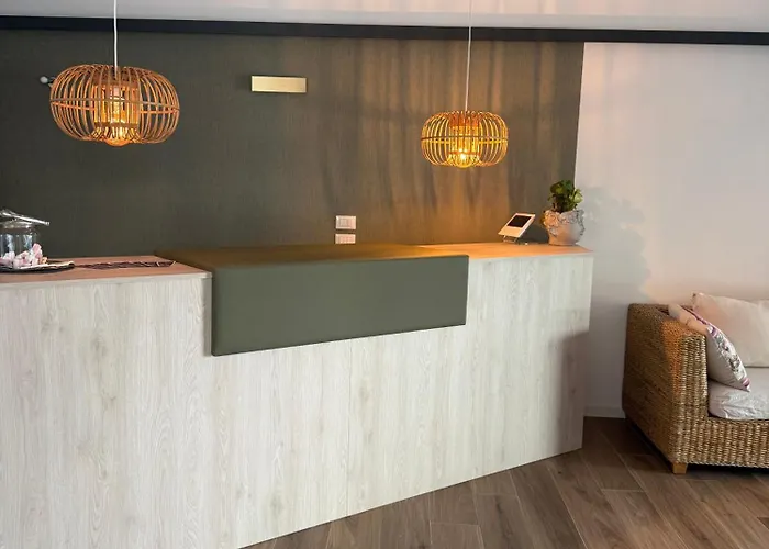 LEON D'ORO - Art Hotel