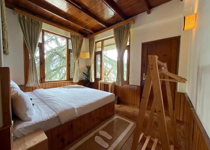 Tora House