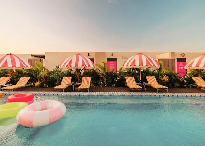 Privada Stays - Private Pools & Colorful-Chic Boutique Hotel