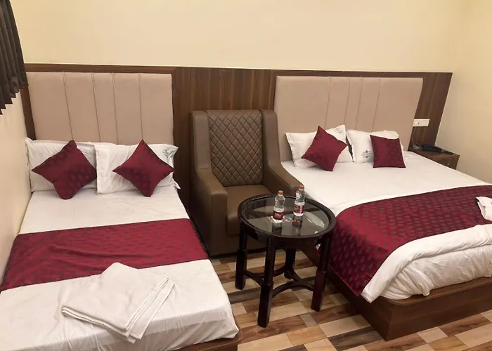 Hotel Gokulam Grand