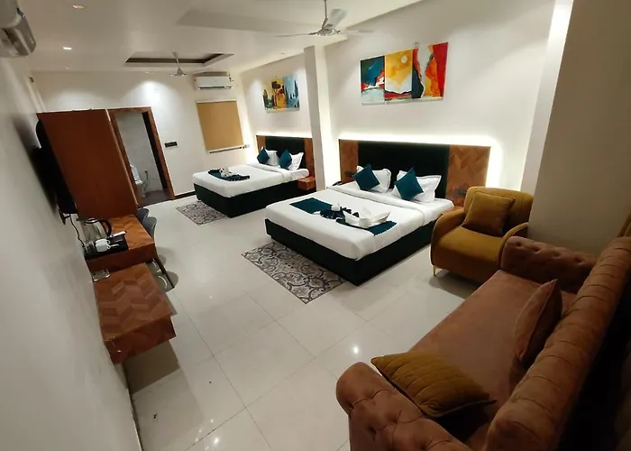 Hotel Kutumb Vatika