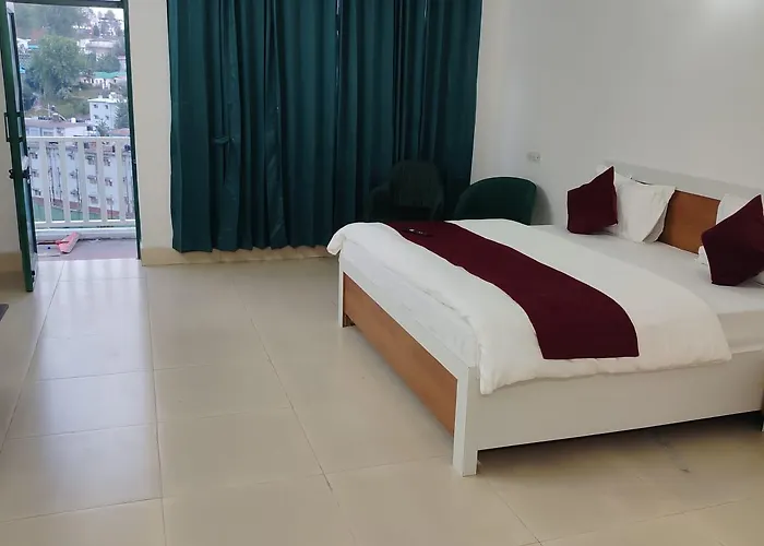Vybent Hotel Kainchi Dham