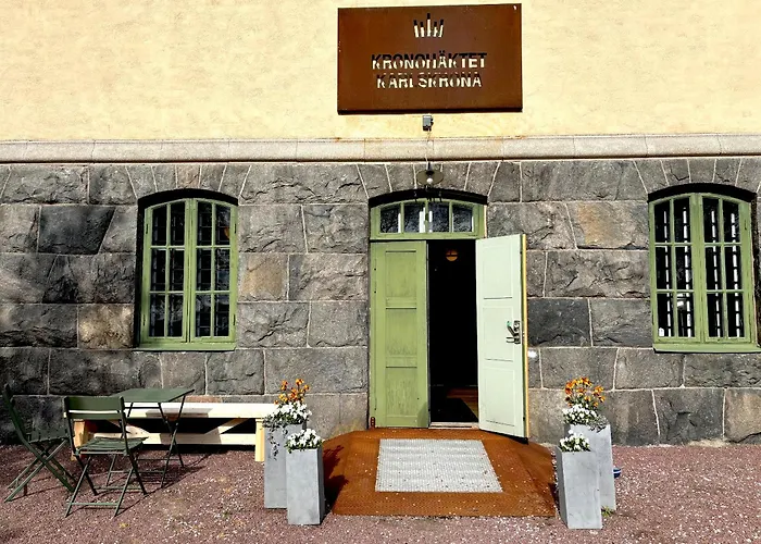 Maj Pa Kronohaektet Karlskrona