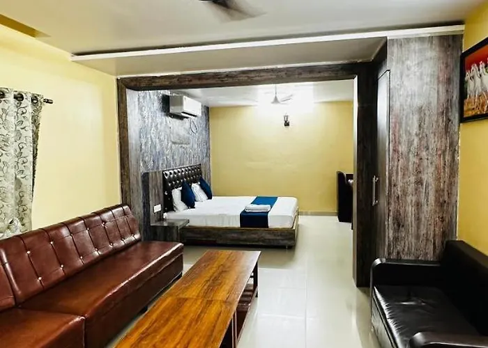 Hotel Raj Palace