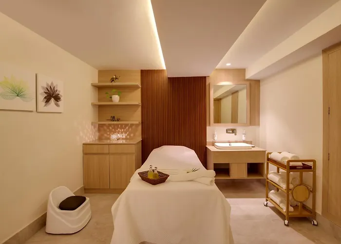 Keys Prima By Lemon Tree Hotels, Kempty Road, Mussoorie