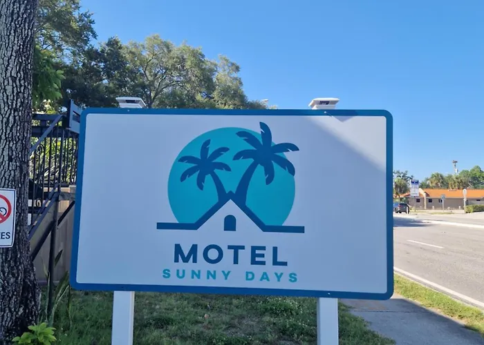 Nice 1 Bedroom Apartment In Sunny Days Motel 3