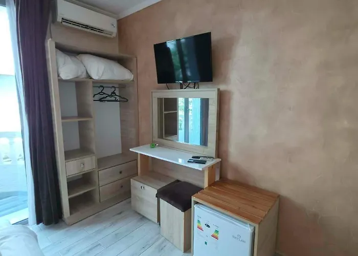 Hotel Veneria Russicada