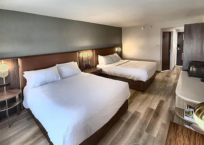 Radisson Hotel Detroit Metro Airport