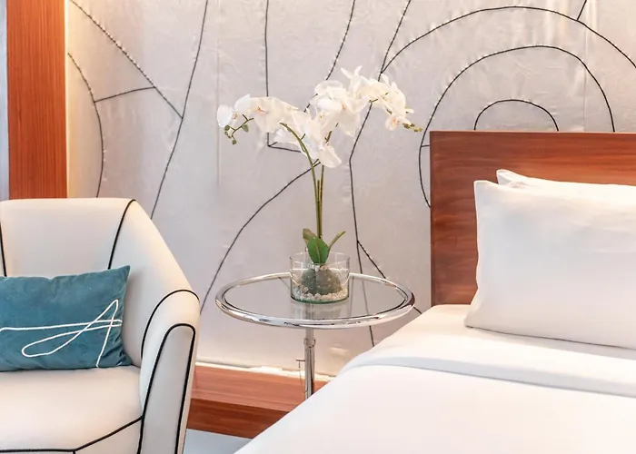 The Picasso Boutique Serviced Residences Managed By Hii