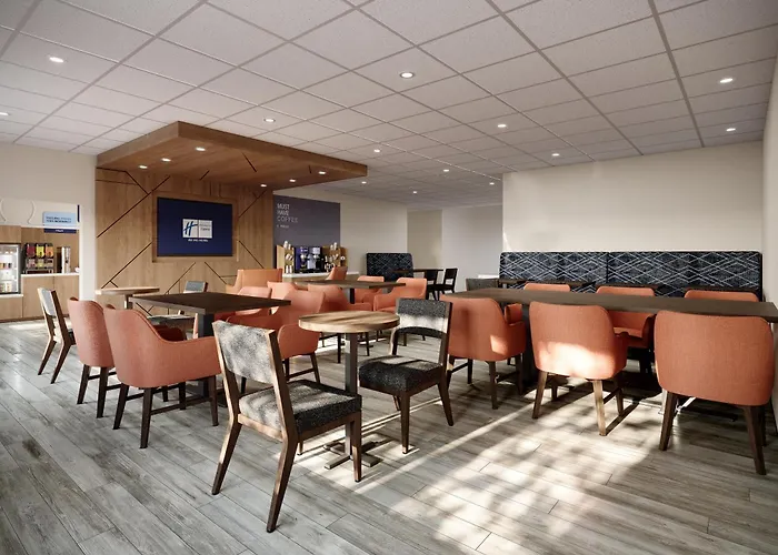 Holiday Inn Express & Suites Southfield - Detroit