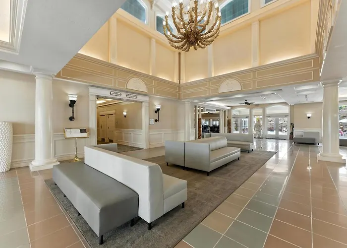 Radisson Resort At The Port