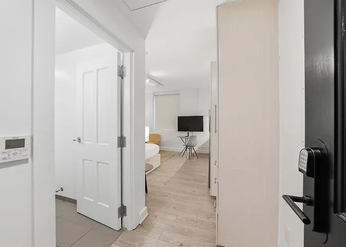 Placemakr Dupont Circle