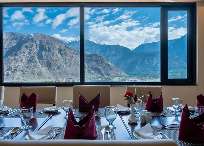 Avari Xpress Gilgit