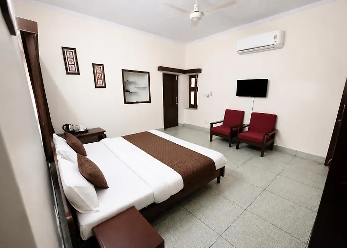 Hotel Gajender Niwas Sun City A Boutique Stay