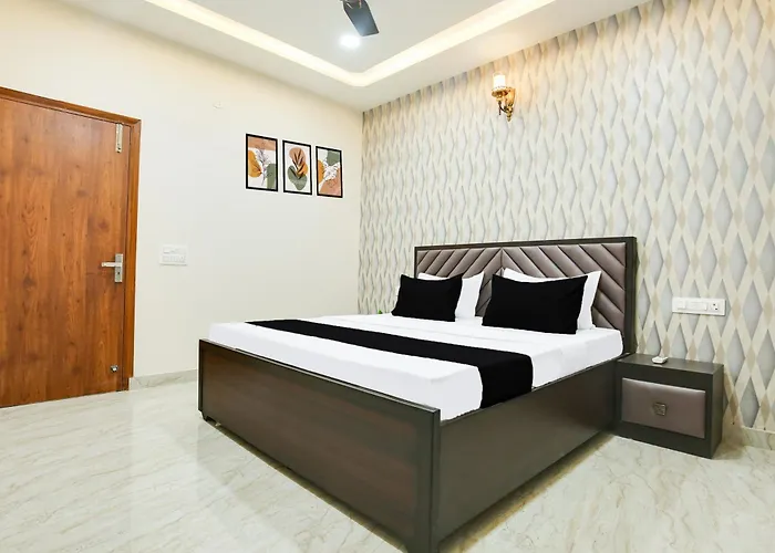 Hotel O Royal A