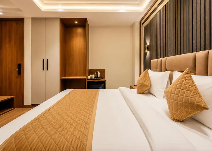 Hotel Grand Aavaas- Traveller'S Choice Award Winner 2025
