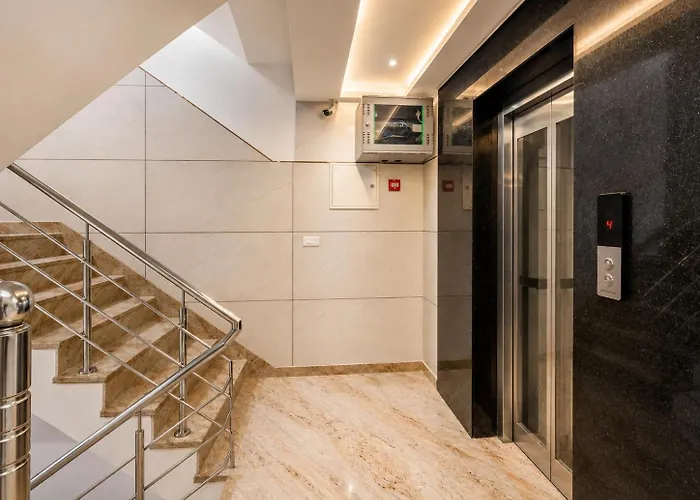 Hotel Grand Aavaas- Traveller'S Choice Award Winner 2025