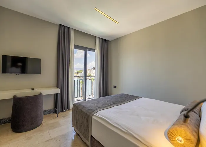 Roseira Mar-Inn Luxury 16 Adult Only Plus