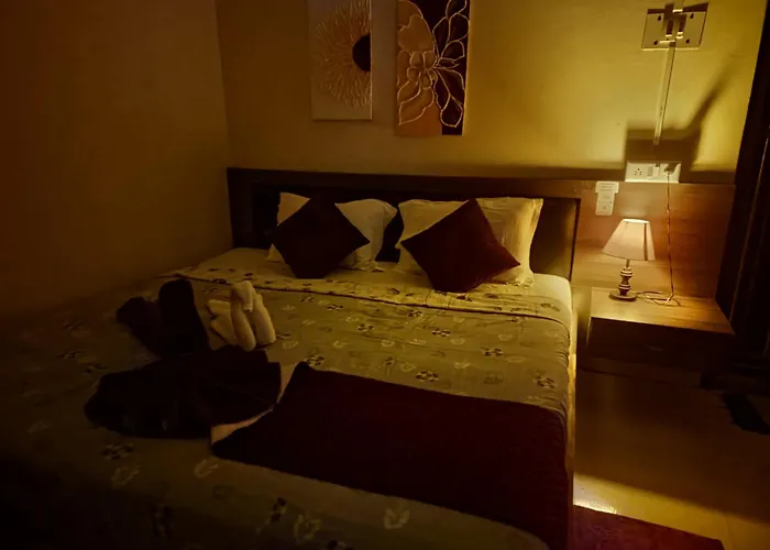 Hotel Roy's