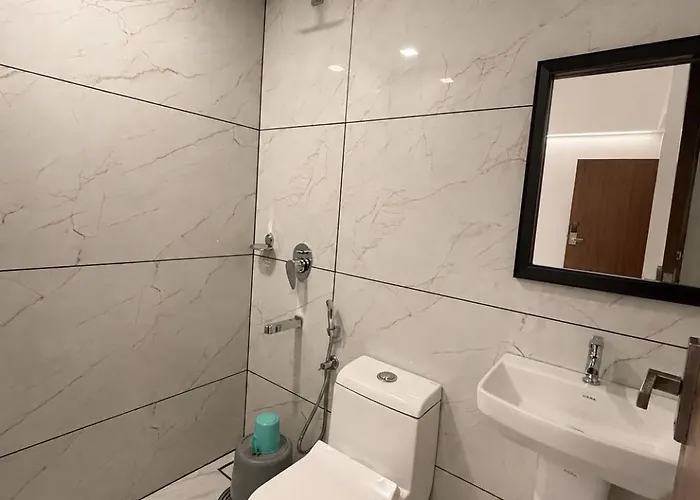 Olaya Residency - Near Greenfield International Stadium