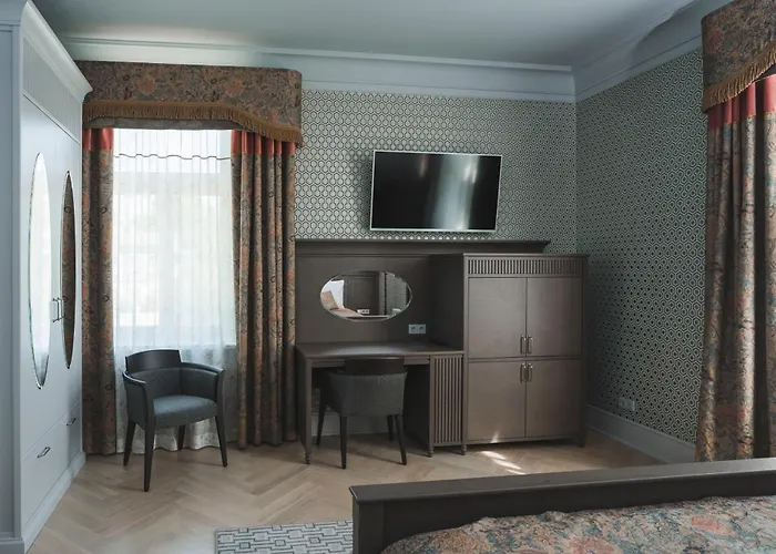 Roze Boutique Hotel