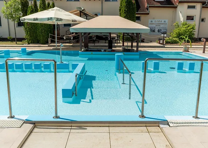 Liza Aqua & Conference Hotel