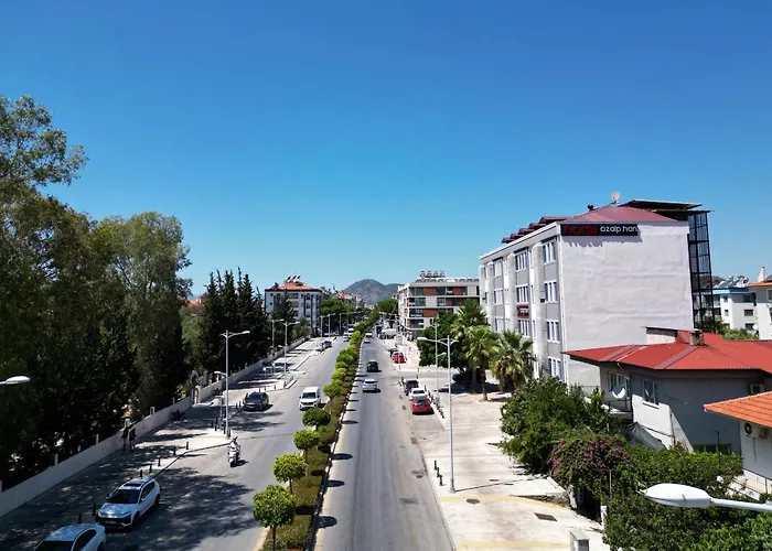 Ozalp Han Hotel