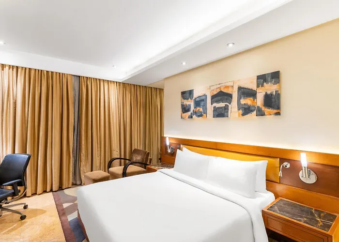 Radisson Blu Kaushambi Delhi Ncr