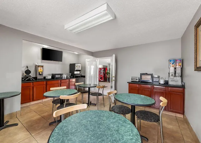 Super 8 By Wyndham Bossier City/Shreveport Area