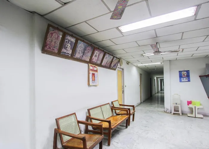 Hotel O Lingam'S Lodge