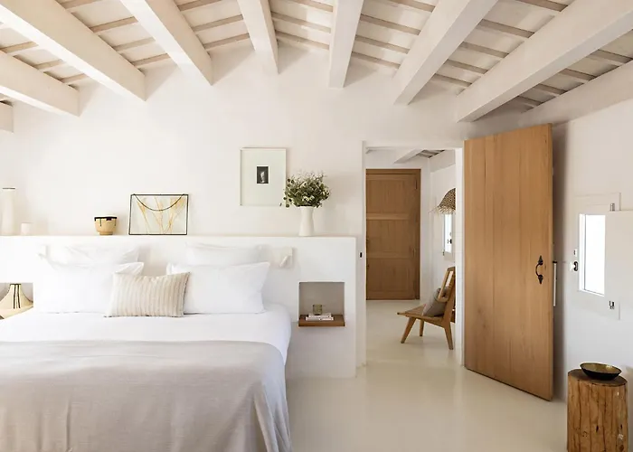 Torre Vella - Fontenille Collection