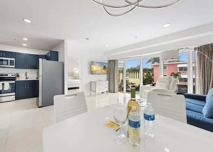 Isle Of Venice Residence And Marina