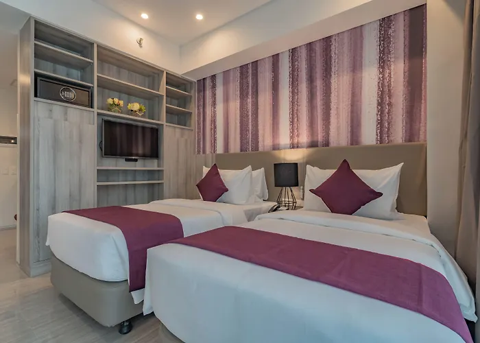Bayfront Hotel Cebu Capitol Site