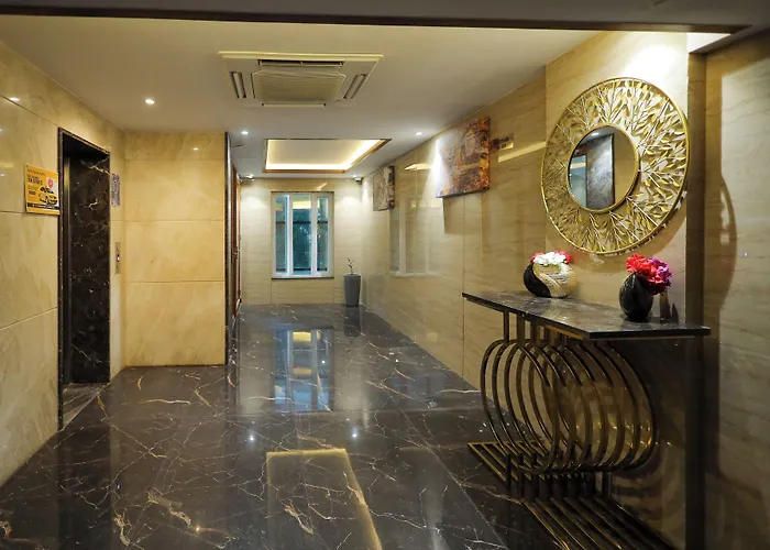 Royal Plaza Suites By Rak Rooms, Mangaluru