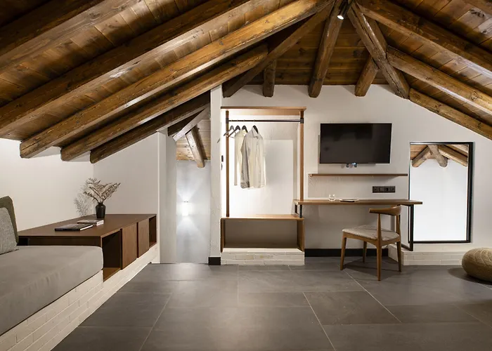 Unedo All Seasons Boutique Hotel