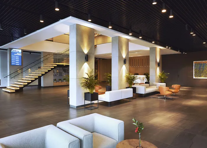 Q Hotel Plus Wroclaw Bielany
