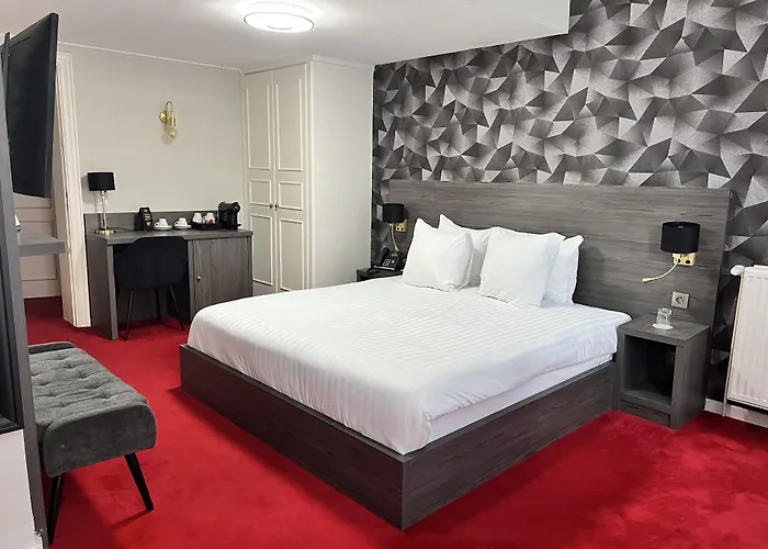 La Bourse Hotel