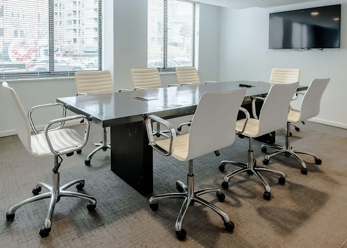 2500 Penn, A Placemakr Experience