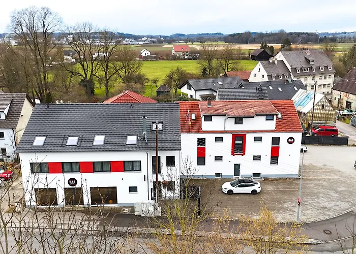 B&S Hotel