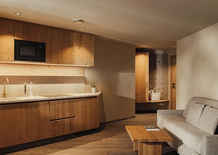 Waldrast - Forestside Living