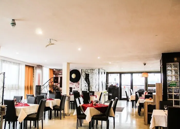 Hotel Razvan