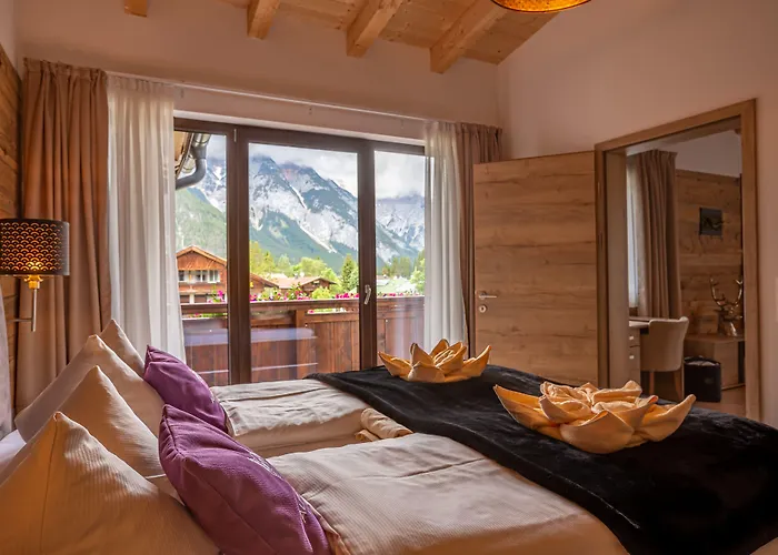 Hotel Alpennest - Mountain Hideaway in Leutasch