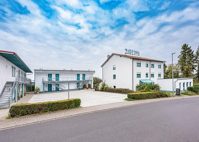 Hotel Am Wiesenweg l 24h check-in