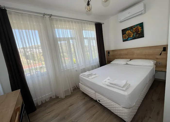 Parli Hotel