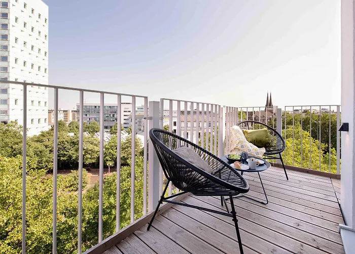 Oberdeck Studio Apartments - Adults Only