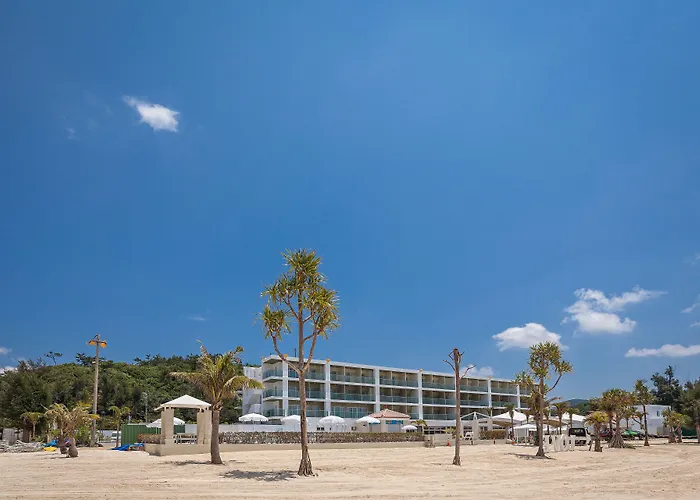 Kariyushi Lch. Resort
