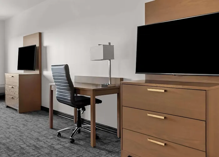 Best Western Plus Winkler