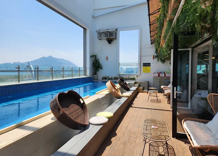 Hound Hotel Busan Station
